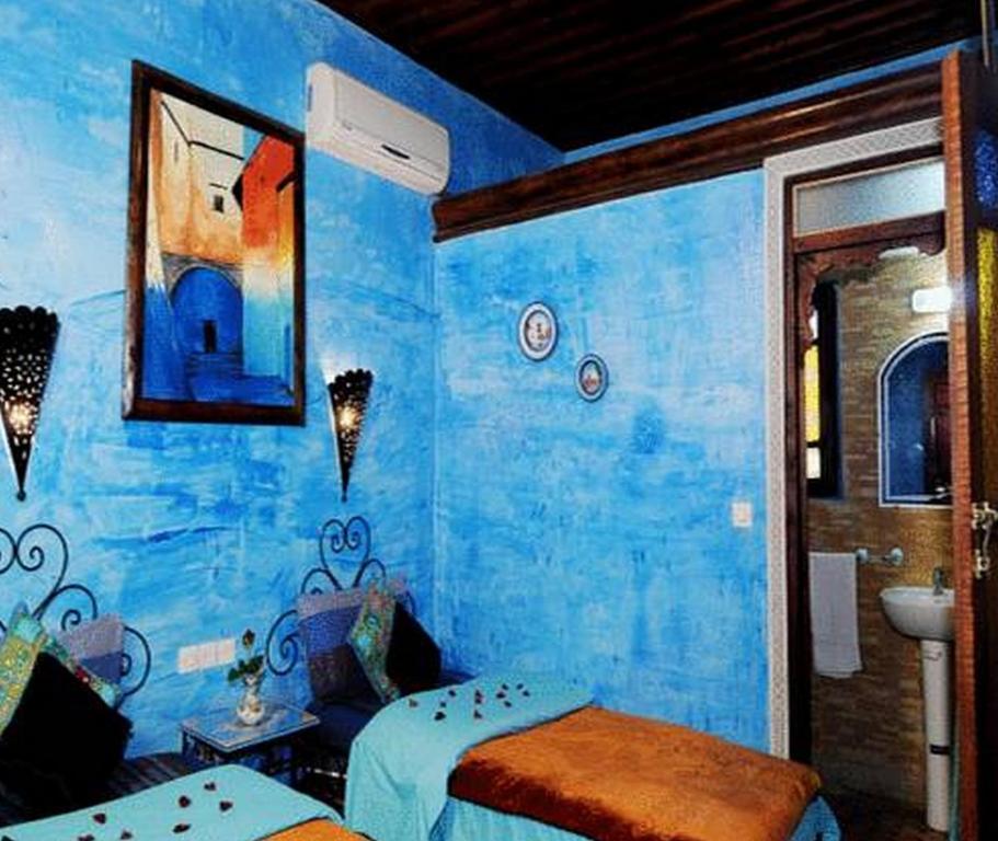 Riad Anass Al Ouali فاس الغرفة الصورة